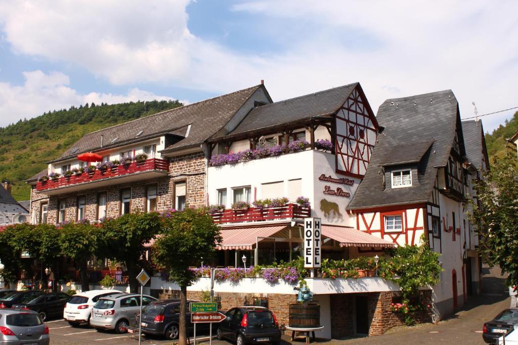 Moselromantik-hotel Zum Löwen Hotel 3*